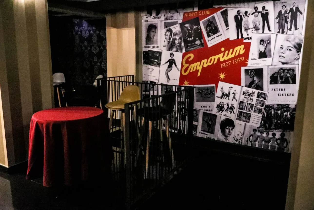 Paret històrica Emporium 1927-1979 del Teatre Muntaner